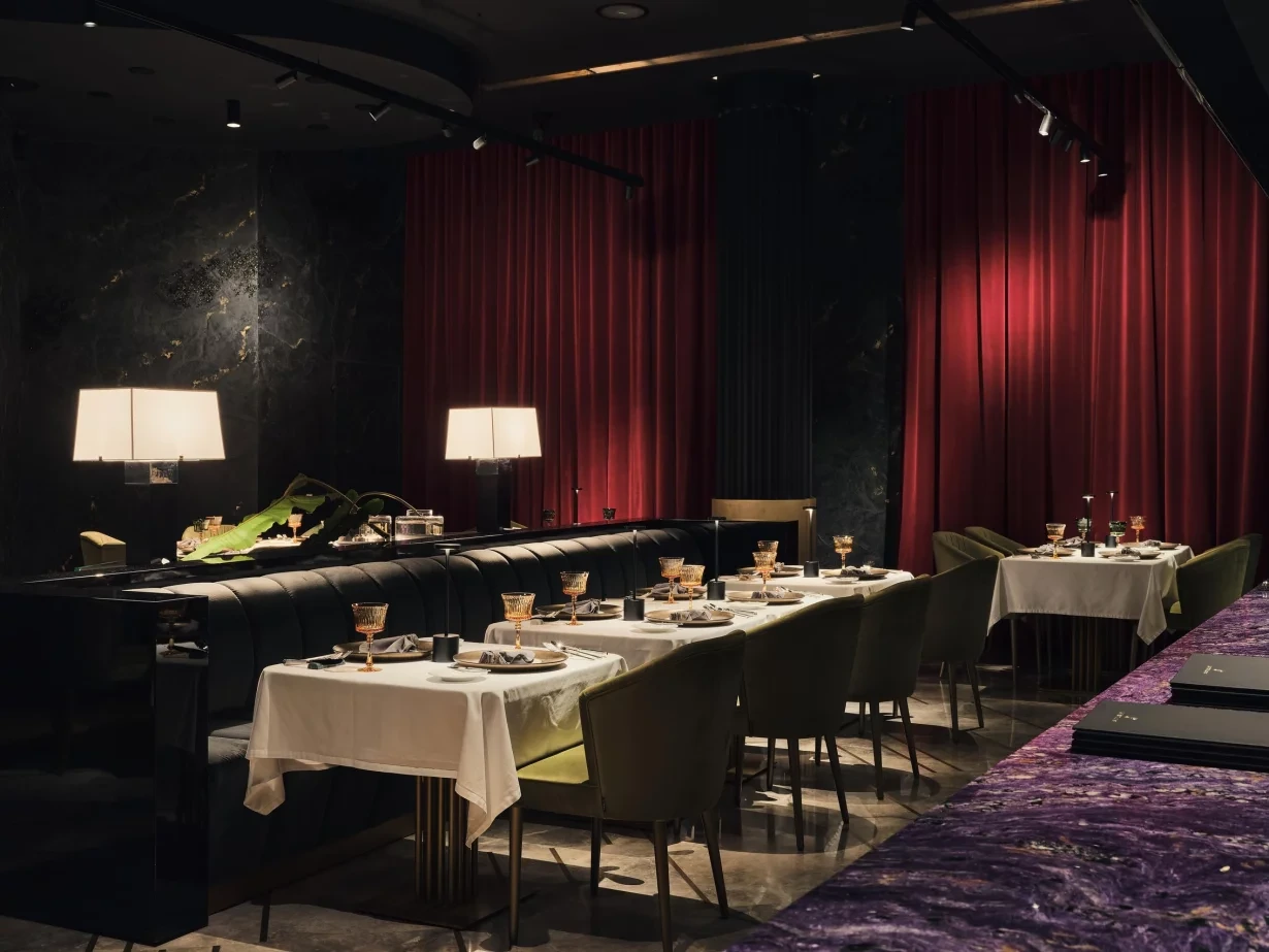 Budapesti casino étterem privát bárpultja